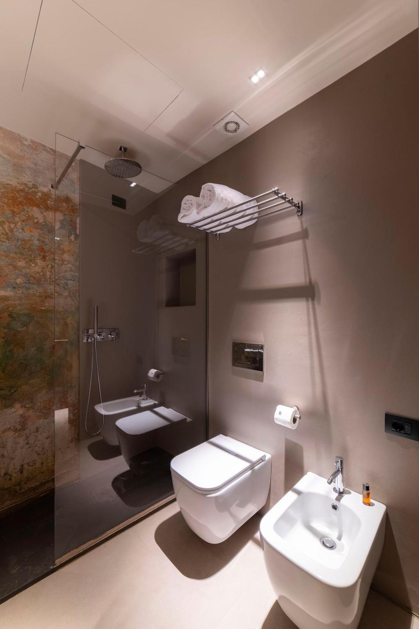 San Gottardo 19 Hotel Milan Bagian luar foto
