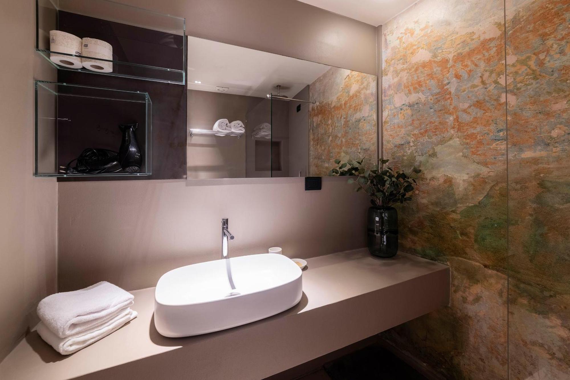 San Gottardo 19 Hotel Milan Bagian luar foto